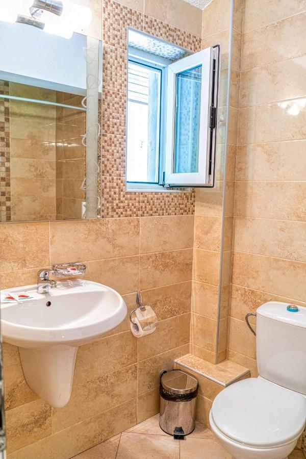 Крушун - Единствена На Метри От Водопадите, Krushun - The Only Stay Just Meters From The Waterfalls Krushuna Exterior foto